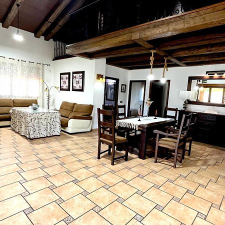 Casa Rural Montes De Trigo Херес-де-лос-Кабальєрос Екстер'єр фото
