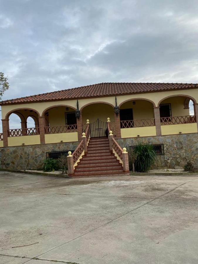 Casa Rural Montes De Trigo Херес-де-лос-Кабальєрос Екстер'єр фото