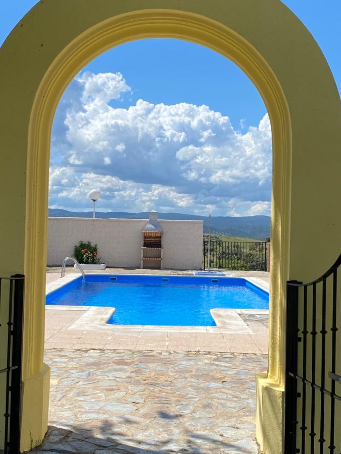 Casa Rural Montes De Trigo Херес-де-лос-Кабальєрос Екстер'єр фото